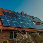 En muchas viviendas es posible incorporar energías renovables para satisfacer las necesidades de calefacción, refrigeración y agua caliente