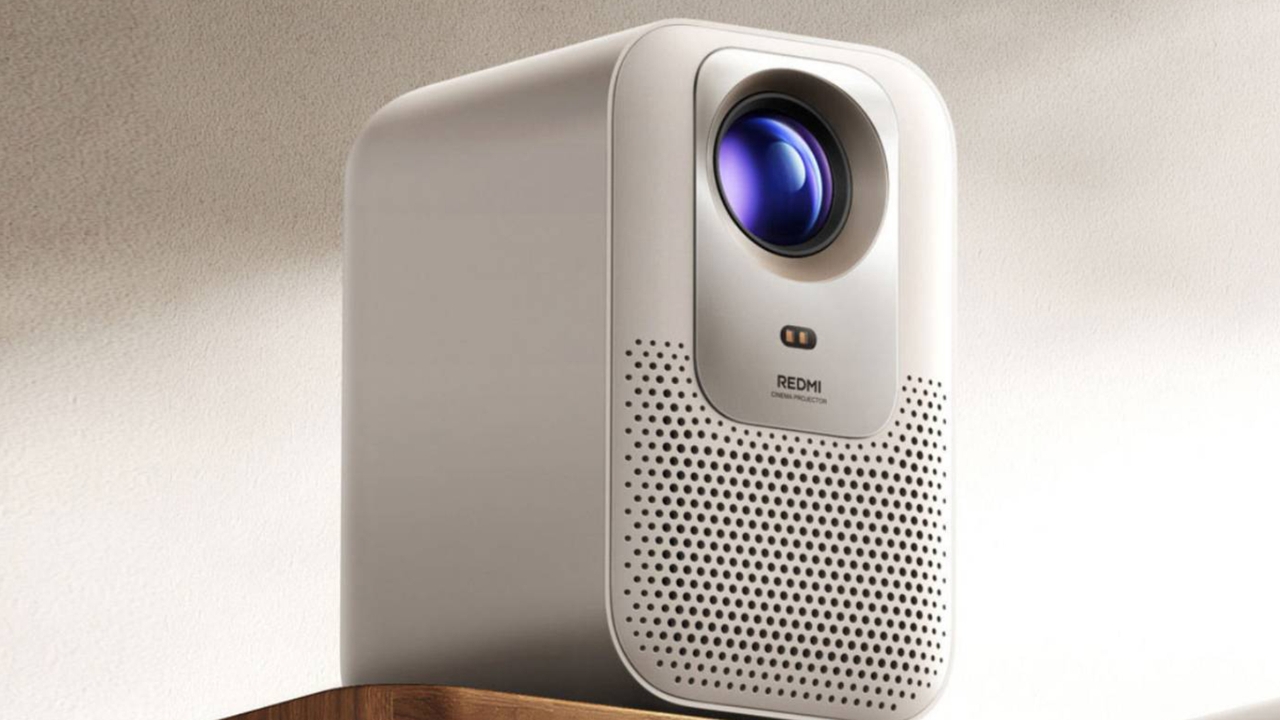 Vas a querer comprar el nuevo proyector barato de Xiaomi: resolución 1080p de hasta 120 pulgadas e HyperOS 3 por tan solo 120 euros