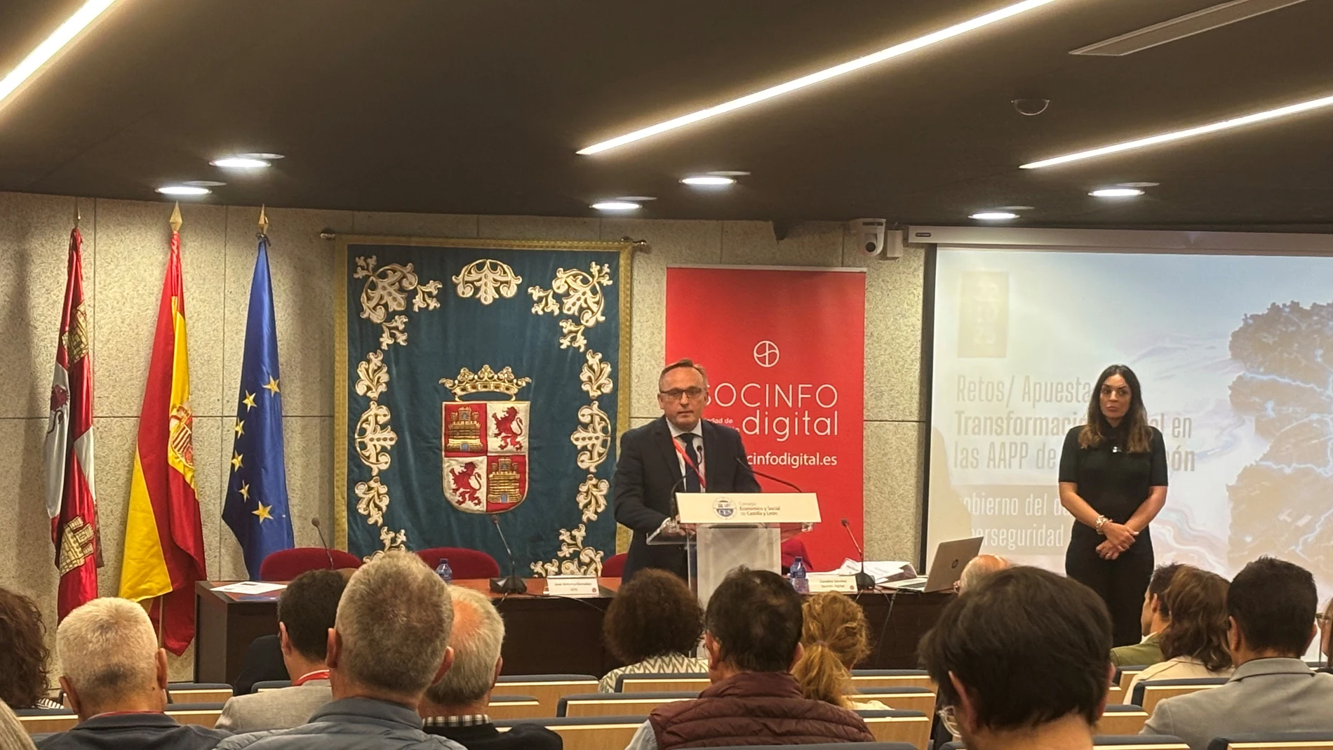 El viceconsejero de Transformación Digital de la Junta de Castilla y León, Luis Enrique Ortega, ha inaugurado hoy las jornadas 'Retos y apuestas de la transformación digital en la Administración Pública', organizadas por la revista Sociedad de la Información Digital de SOCINFO