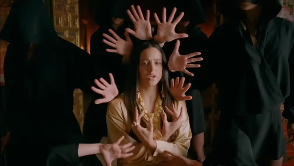 Rosalía, en el videoclip de "Pienso en tu mirá", canción de "El mal querer"