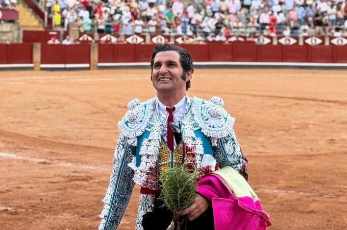 Morante de la Puebla, Fregenal de la Sierra y el Club Taurino Extremeño de Badajoz, Premios Extremadura a la Tauromaquia Morante de la Puebla, Fregenal de la Sierra y el Club Taurino Extremeño de Badajoz, Premios Extremadura a la Tauromaquia