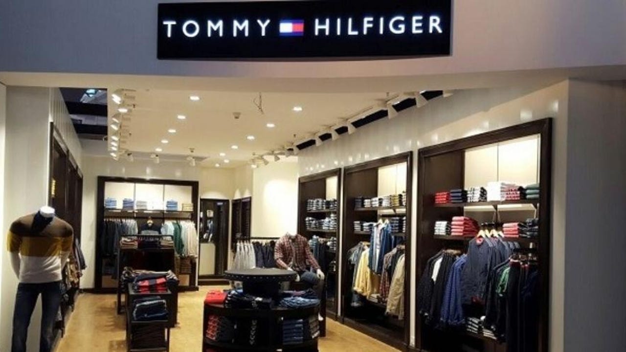 Ofertón en las zapatillas para hombre más versátiles de Tommy Hilfiger: combinan con vaqueros, chinos y traje