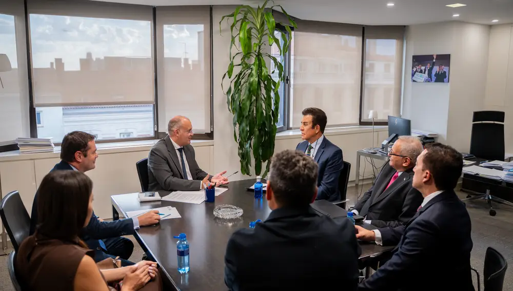 Durante su estancia en Madrid, Nasralla sostuvo múltiples reuniones con empresarios, inversores e instituciones clave