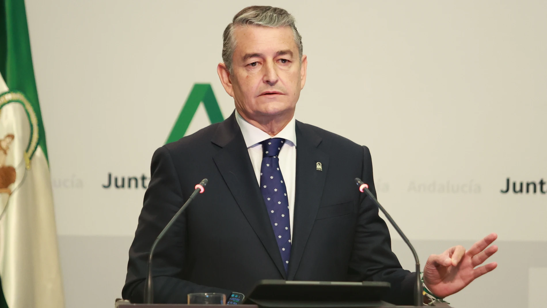 El consejero de Sanidad, Presidencia y Emergencias de la Junta de Andalucía, Antonio Sanz, interviene en la rueda de prensa posterior al Consejo de Gobierno. A 22 de octubre de 2025, en Sevilla (Andalucía, España). Rueda de prensa tras el Consejo de Gobierno de la Junta de Andalucía, que se reúne en el Palacio de San Telmo para llevar el control de los temas referentes a la actualidad política andaluza.22 OCTUBRE 2025Rocío Ruz / Europa Press22/10/2025