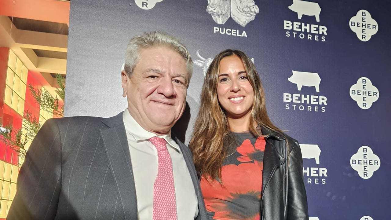 La inauguración de BEHER STORES en Valladolid congrega a autoridades y representantes del ámbito gastronómico, empresarial, social y deportivo