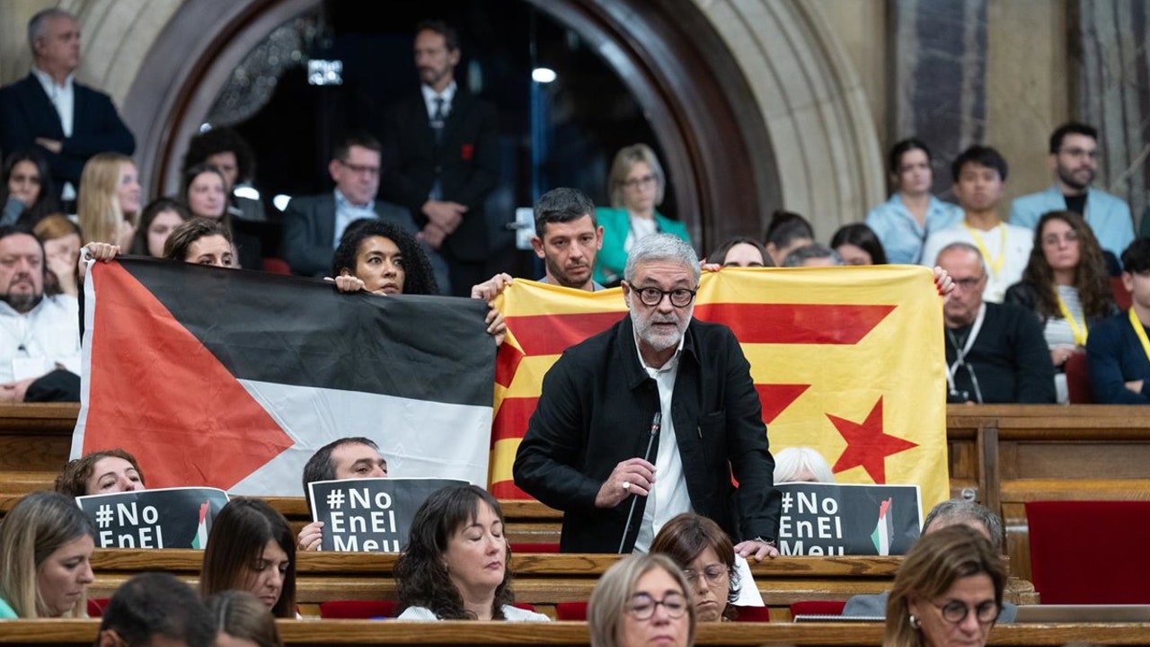 La extrema izquierda independentista de la CUP pasa su peor momento y piensa en ocultar sus siglas