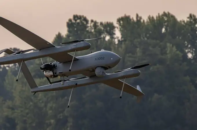 Presentan en Estados Unidos un nuevo avión de combate: no está tripulado y puede atacar a miles de kilómetros Presentan en Estados Unidos un nuevo avión de combate: no está tripulado y puede atacar a miles de kilómetros