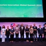 Foto de familia de los firmantes de la Declaración de Sevilla