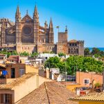 La cr&iacute;tica literaria que denunci&oacute; ser discriminada en una tienda de Palma de Mallorca: "No eres catalana, eres espa&ntilde;ola. &iquest;Qu&eacute; pone en tu DNI?"