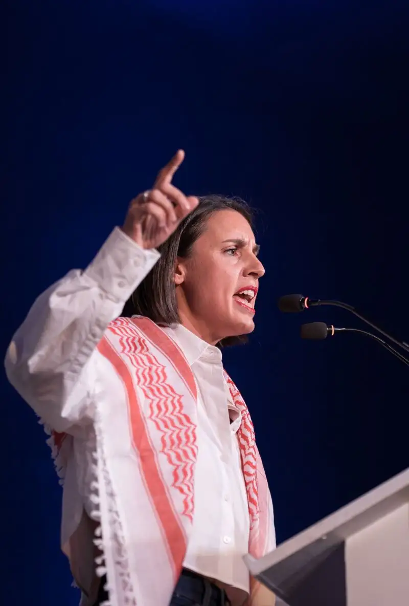 Irene Montero rechaza comprar armas a EEUU para Ucrania: "Trump y Putin son dos criminales" que se están enriqueciendo