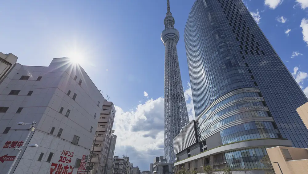 La Tokyo Skytree es la torre de telecomunicaciones más alta del mundo, visitar su mirador es un imprescindible