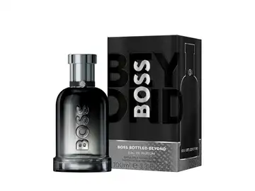 BOSS Bottled Beyond fusiona la frescura vibrante del jengibre con la sensualidad profunda del cuero, creando una fragancia que rompe con las estructuras clásicas BOSS Bottled Beyond fusiona la frescura vibrante del jengibre con la sensualidad profunda del cuero, creando una fragancia que rompe con las estructuras clásicas
