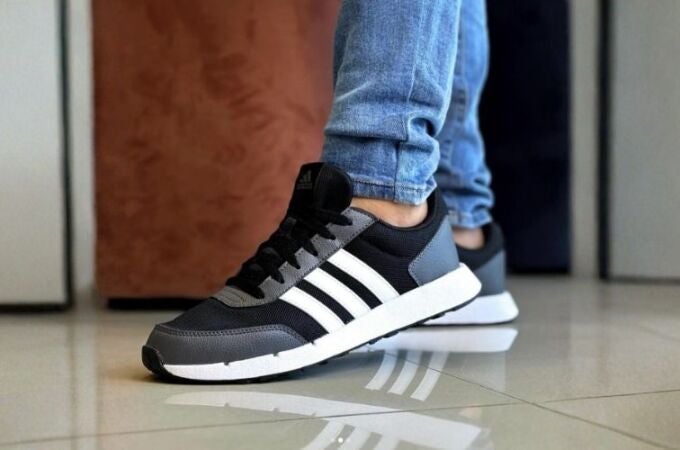 Las adidas para el día a día que no pesan, no aprietan y siguen siendo cómodas incluso después de horas fuera de casa, ahora al 46% de descuento Las adidas para el día a día que no pesan, no aprietan y siguen siendo cómodas incluso después de horas fuera de casa, ahora al 46% de descuento
