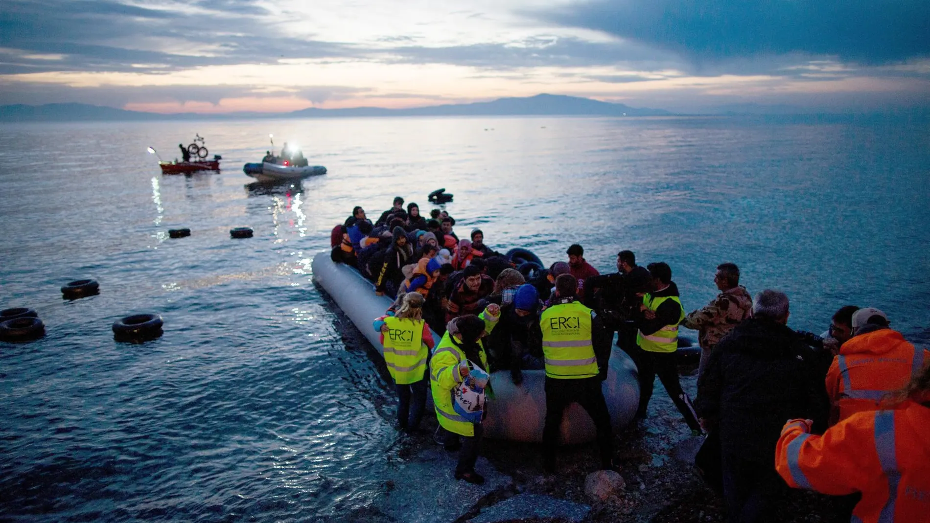 Turquía.- Mueren catorce migrantes tras hundirse una embarcación en el mar Egeo frente a las costas de Turquía