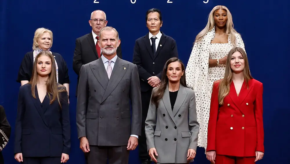 Los reyes Felipe VI y Letizia, la princesa Leonor y la infanta Sofía reciben en audiencia a los galardonados con los “Premios Princesa de Asturias 2025”