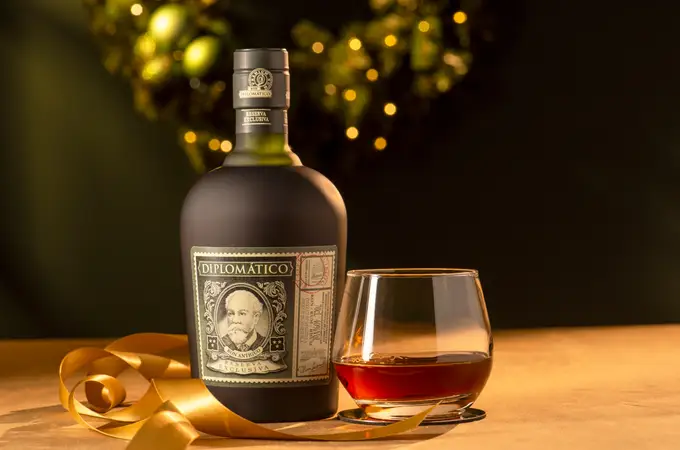 Diplomático propone celebrar la Navidad con su edición Reserva Exclusiva  Diplomático propone celebrar la Navidad con su edición Reserva Exclusiva