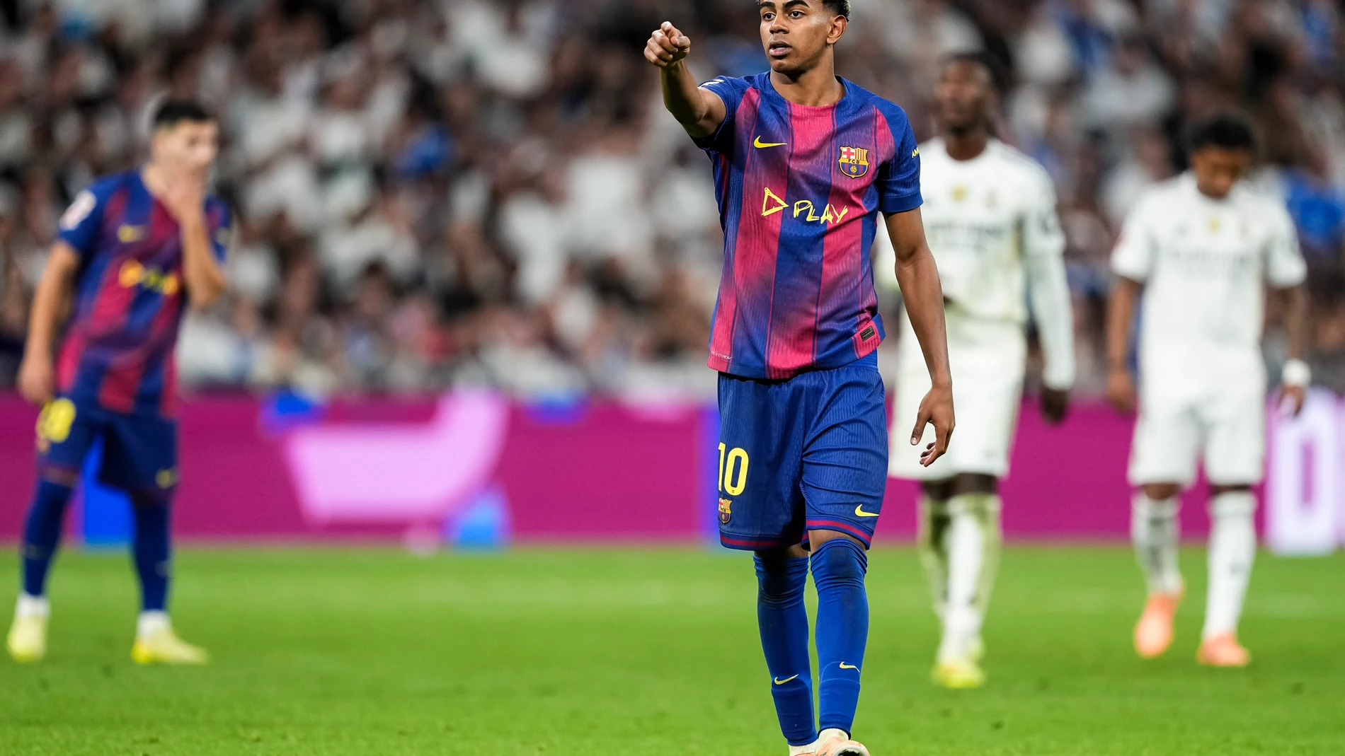 Lamine Yamal of FC Barcelona gestures during the Spanish League, LaLiga EA Sports, football match played between Real Madrid C.F. and FC Barcelona at Santiago Bernabeu stadium on October 26, 2025, in Madrid, Spain. AFP7 26/10/2025 ONLY FOR USE IN SPAIN