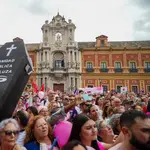 Cientos de personas en San Telmo por la crisis de los cribados