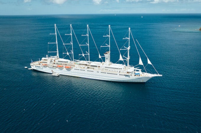 El gigante de los mares vuelve este otoño a España con dos travesías que combinan lujo, bienestar y aventura El gigante de los mares vuelve este otoño a España con dos travesías que combinan lujo, bienestar y aventura