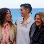 Rosario, Alba y Lolita Flores, en San Sebastián