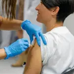 Martin invita a vacunarse frente a la gripe por ser la medida más eficaz para prevenirla y evitar su transmisión