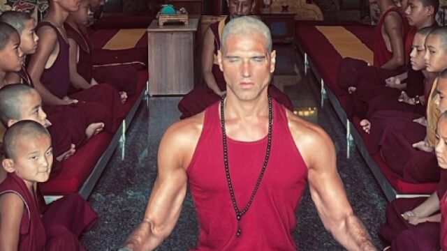 Fabio Mancini ha abrazado la religión budista