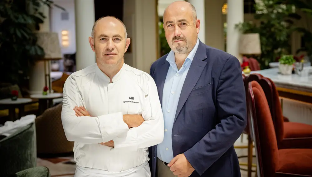 Los hermanos Ignacio y Carlos Echapresto, del restaurante Venta Moncalvillo.