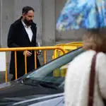 El juez muestra su desconcierto al exgerente del PSOE por "el flujo de metálico" para pagos: "Es que no lo entiendo"