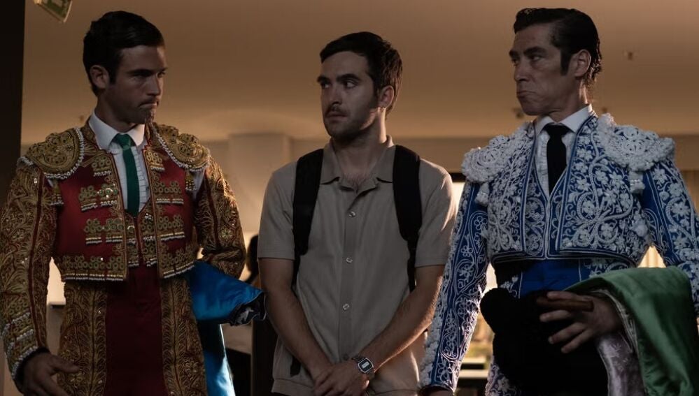 De izquierda a derecha: Jason Fernández, Ricardo Gómez y Óscar Jaenada, protagonistas de 'La suerte'