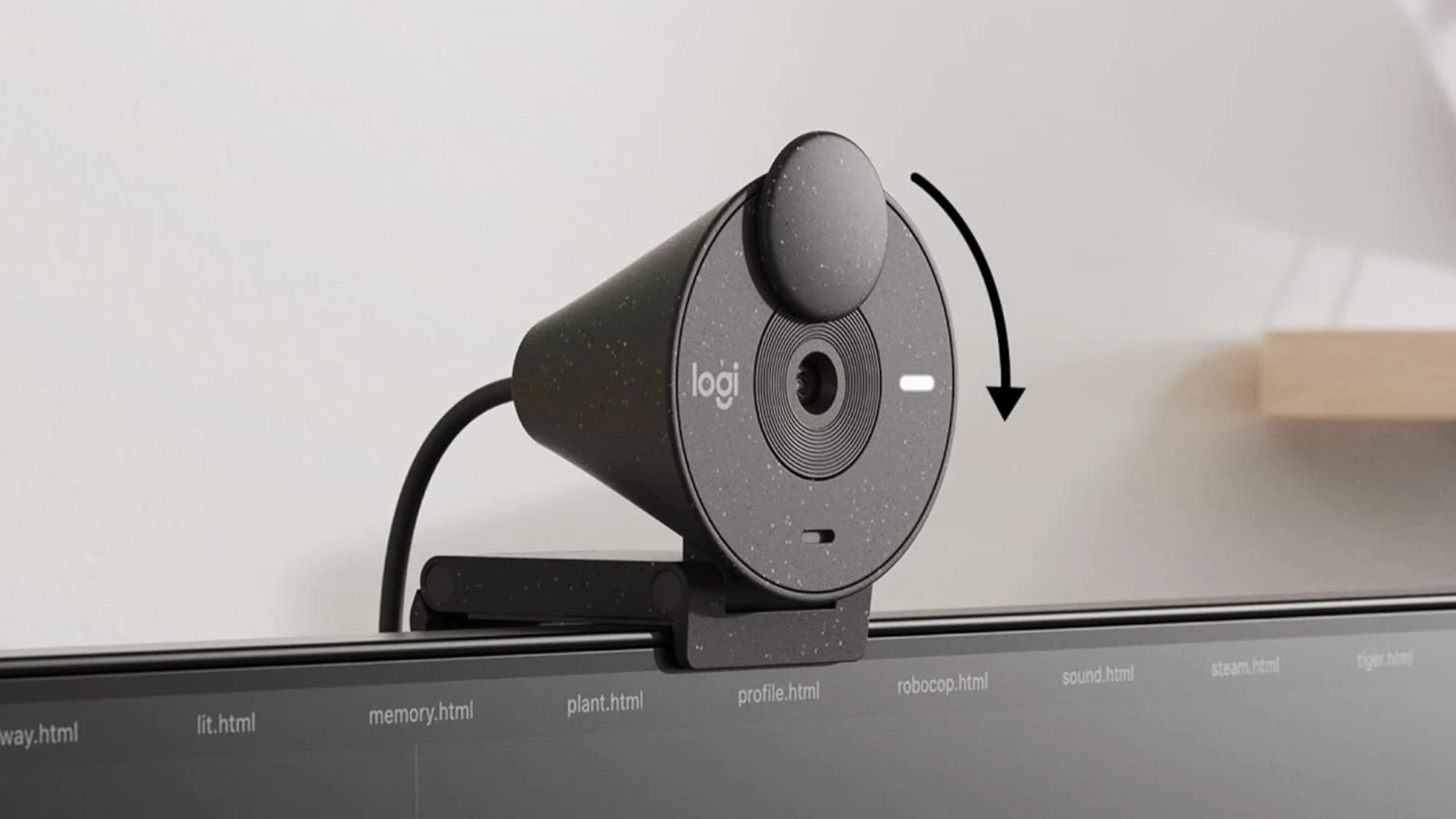 Esta cámara web tiene un soporte para que la puedas poner en la parte superior del monitor