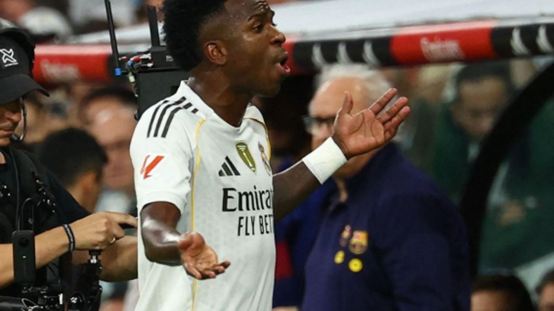 El enfado de Vinicius en el Clásico