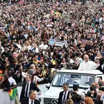 El Papa León XIV celebra su audiencia general semanal en la Plaza de San Pedro