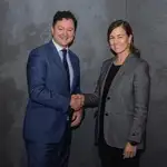 Gerardo Cuartero y Rocío Hervella durante la firma del convenio