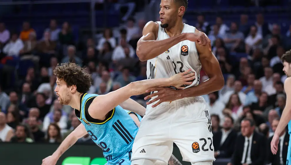 Real Madrid v Fenerbahce Beko Istanbul - Turkish Airlines EuroLeague 2025/2026