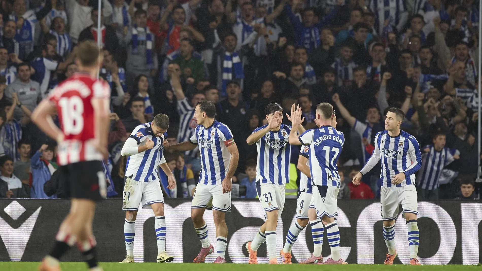 Fútbol/Primera.- (Crónica) La Real golpea por tres al Athletic y el Villarreal fulmina al Rayo