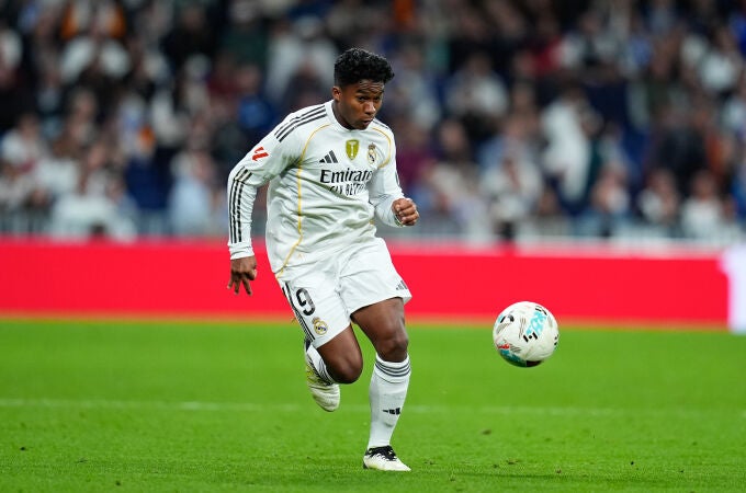 Real Madrid C.F. v Valencia CF - LaLiga EA Sports