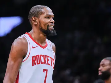 Rockets Celtics Basketball Houston Rockets forward Kevin Durant (7) smiles while leading the Boston Celtics during the second half of an NBA basketball game Saturday, Nov. 1, 2025, in Boston. (AP Photo/Charles Krupa)