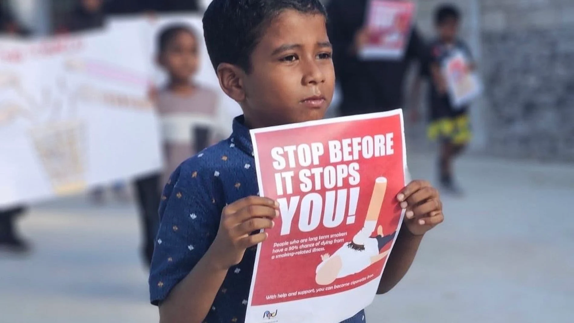 Maldivas prohíbe fumar a los nacidos a partir de 2007