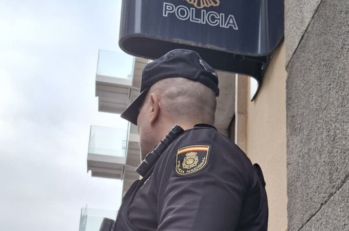 Agente de la Policía Nacional de Valladolid Agente de la Policía Nacional de Valladolid