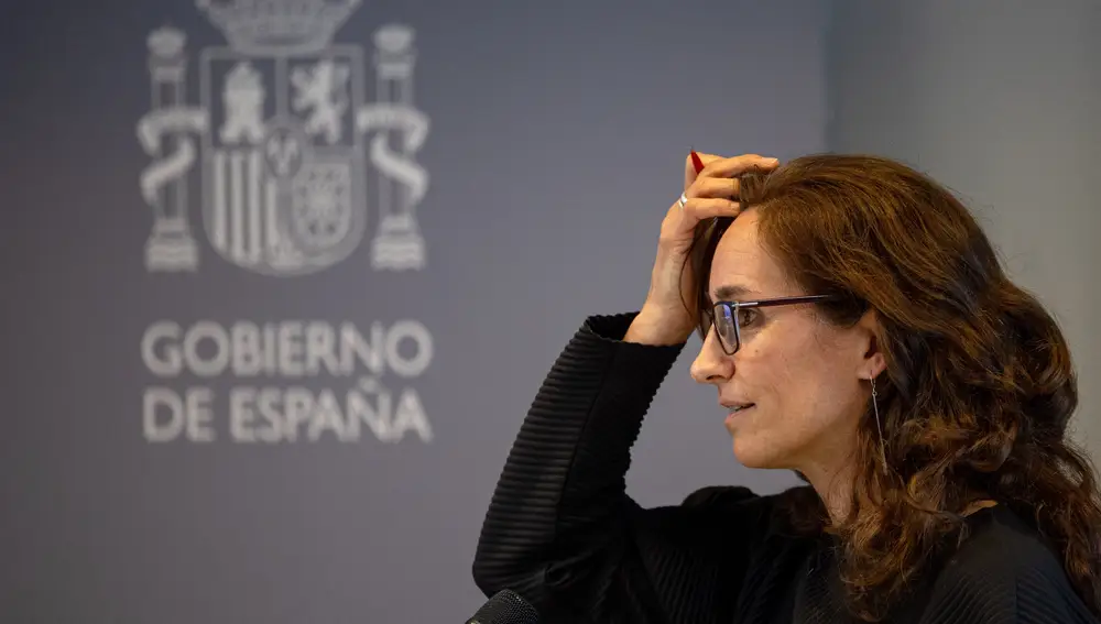 La ministra de Sanidad, Mónica García