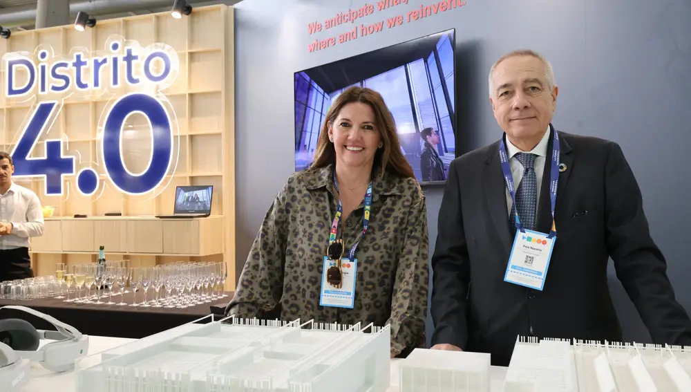 Pere Navarro y Blanca Sorigué, de CZFB, ayer en el evento