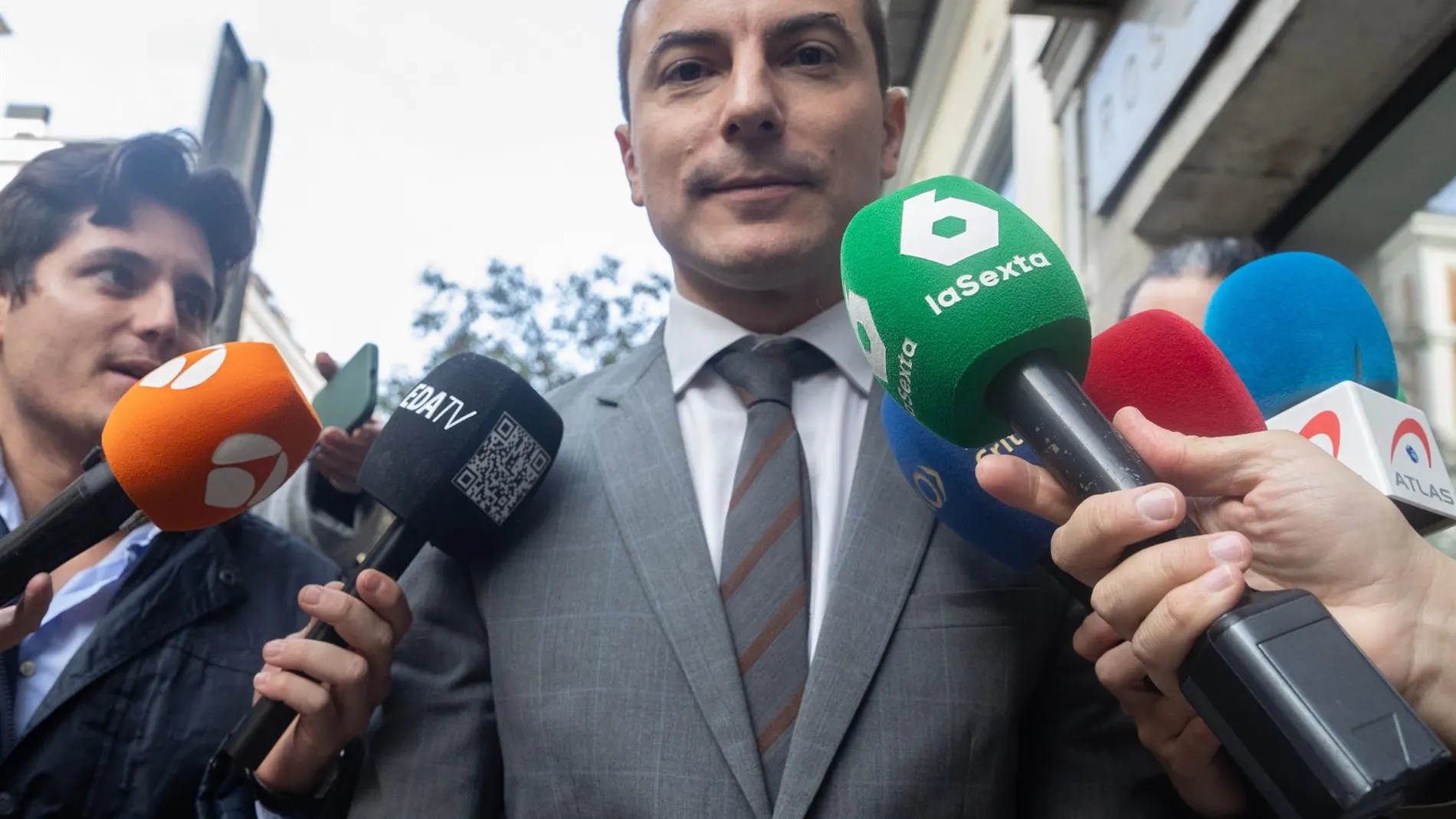 Juan Lobato y una excargo de Moncloa, principales testigos del tercer día del juicio al fiscal general