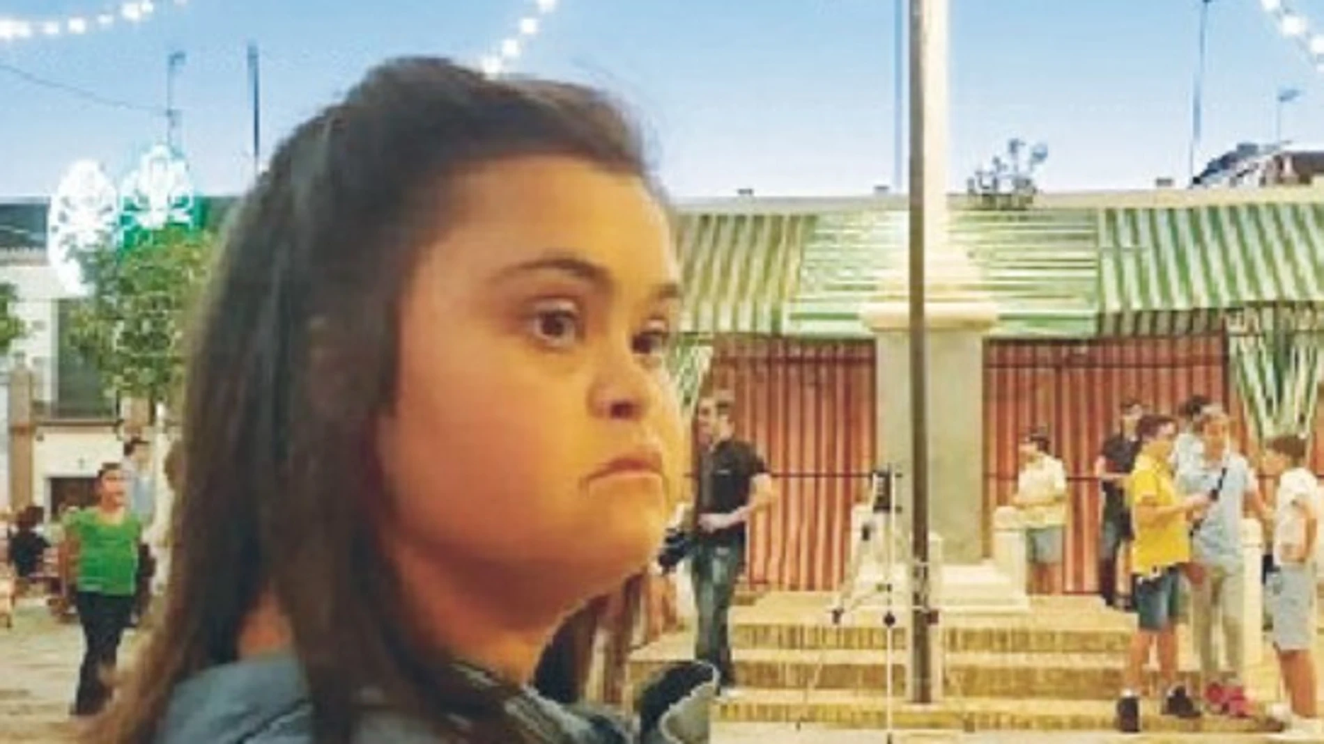 Noelia Vega, la joven madrina de bautizo