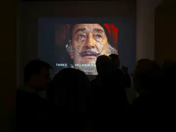 Revolución y tradición: Dalí y sus referentes protagonizan una gran exposición en Roma ROMA, 06/11/2025.- La obra de Salvador Dalí (1904-1989) se distingue por combinar lo revolucionario y lo tradicional, una dualidad que protagoniza una gran exposición en Roma que recuerda los cien años de su primera muestra individual para explorar sus influencias como Velázquez, Rafael, Vermeer o Picasso. EFE/Carlos Expósito