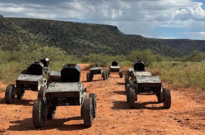 FireAnt, el mini robot 'mata tanques' que ataca en enjambres controlados por un solo operador. FireAnt, el mini robot 'mata tanques' que ataca en enjambres controlados por un solo operador.