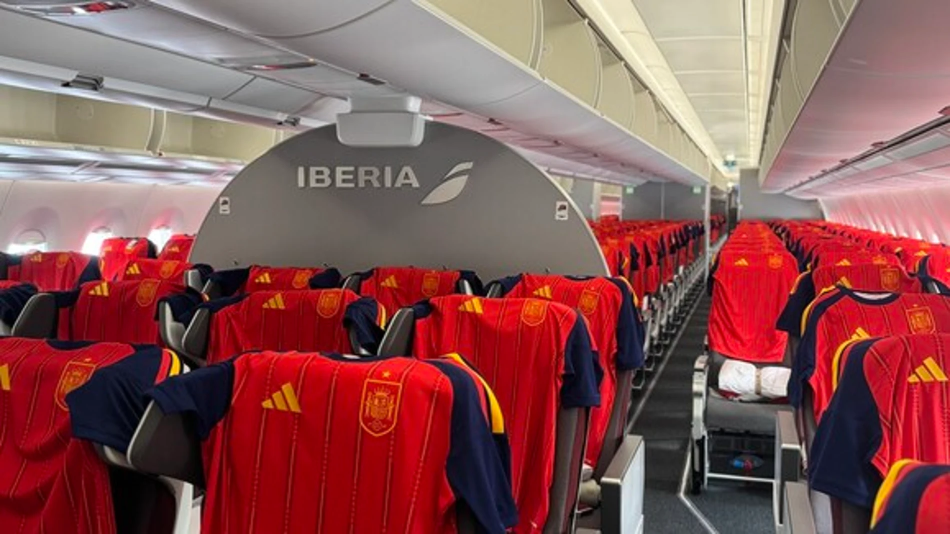 La sorpresa de Iberia a los 350 pasajeros de un vuelo a México