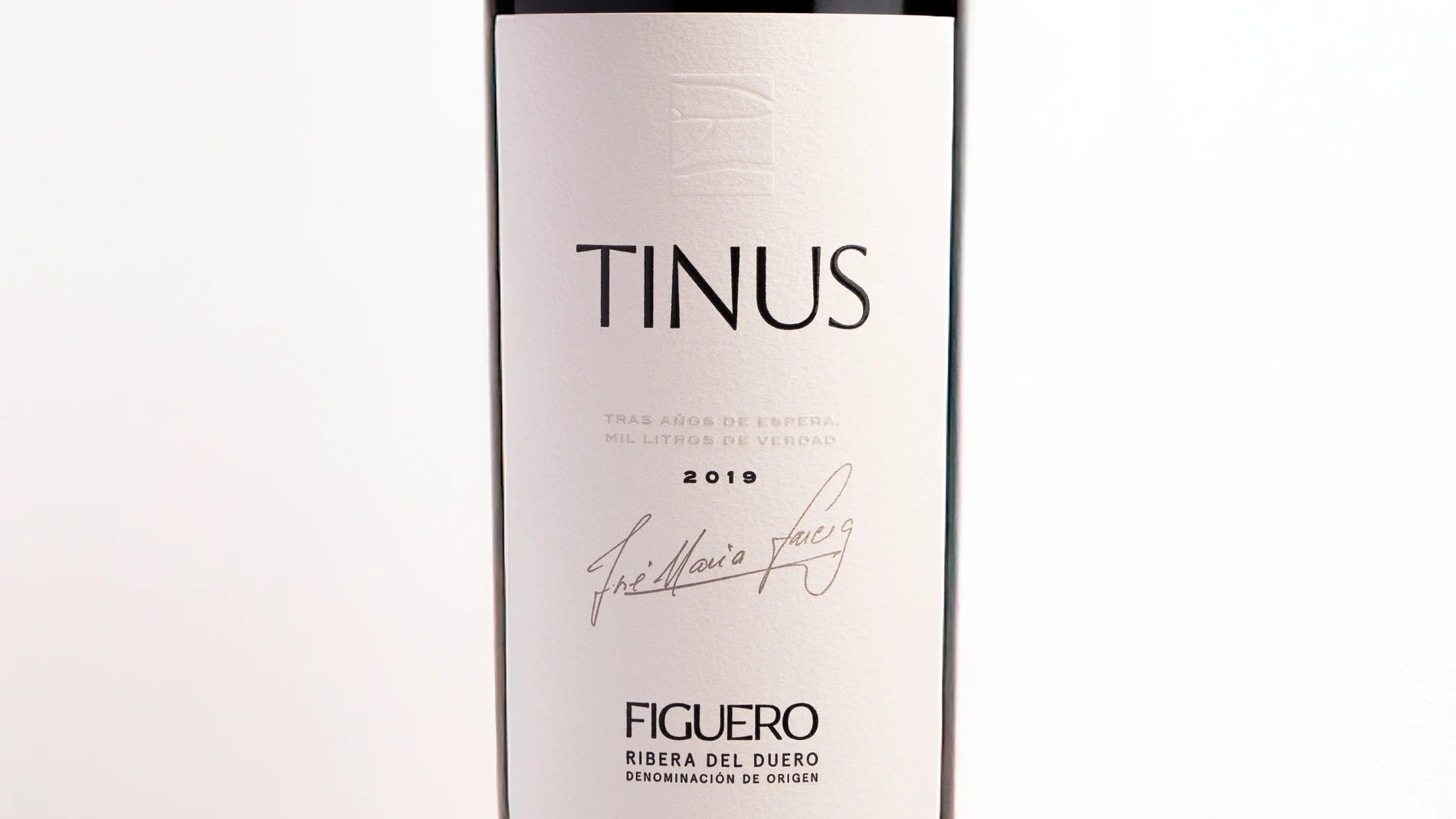 Desde el año 2001, cuando se fundó la bodega, elaboran este vino de viñedo singular solo en las añadas excepcionales
