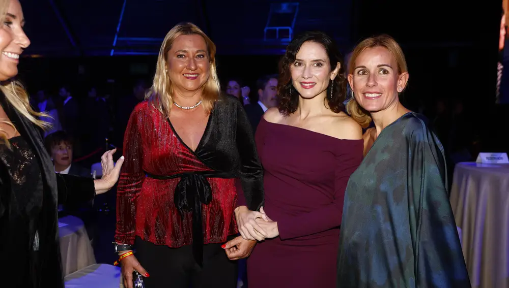 10 Aniversario de OK Diario. Almudena Negro, Isabel Díaz Ayuso y Rocío Alcántara