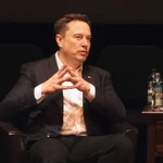 Elon Musk, CEO de SpaceX, durante la conferencia ofrecida en West Point