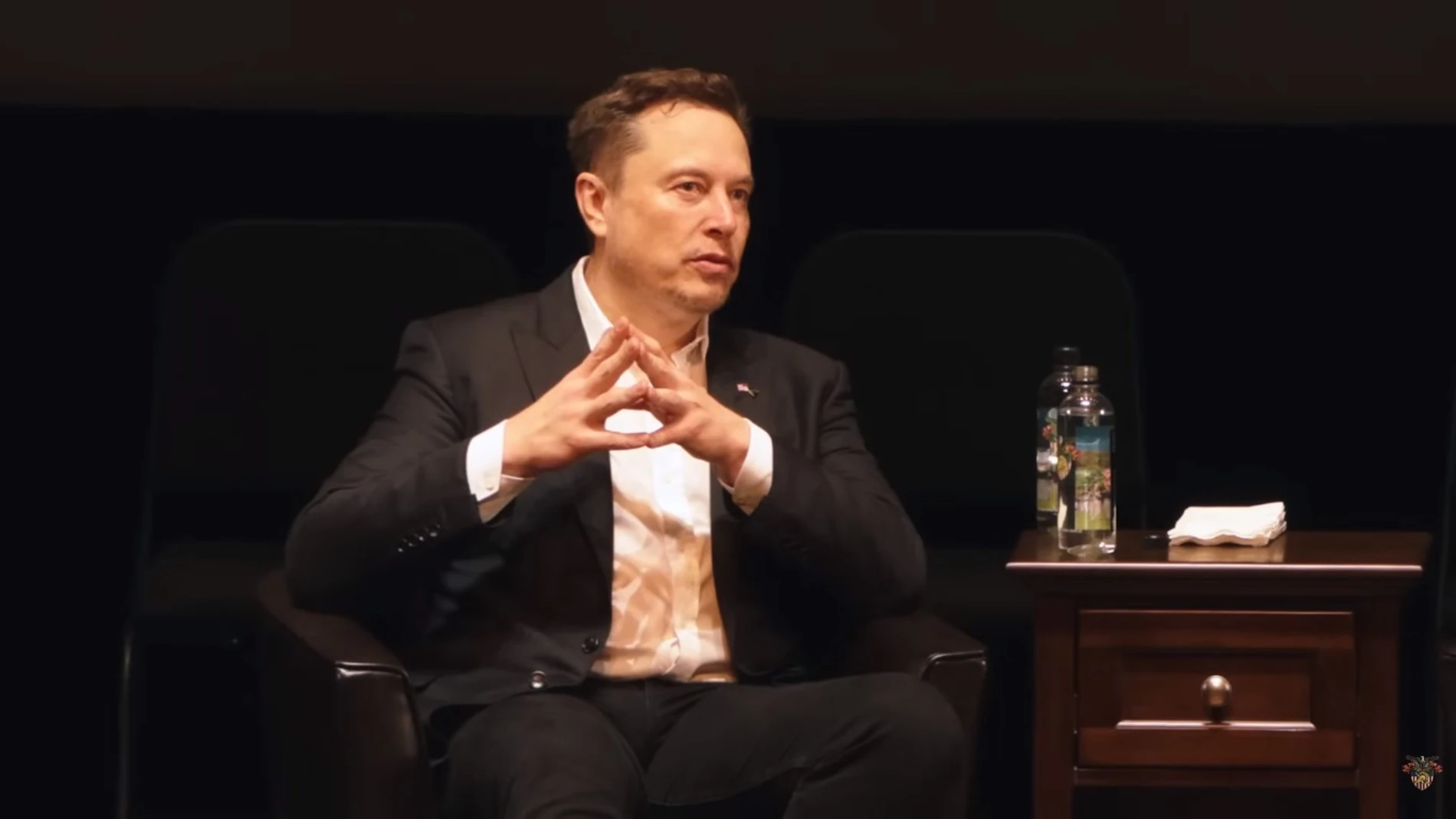 Elon Musk, CEO de SpaceX, durante la conferencia ofrecida en West Point